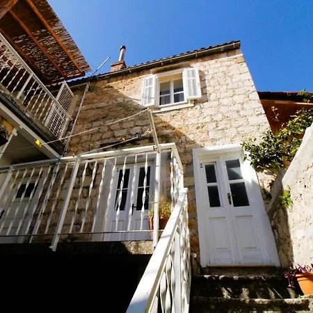 Korzo Rooms&apartments Vis