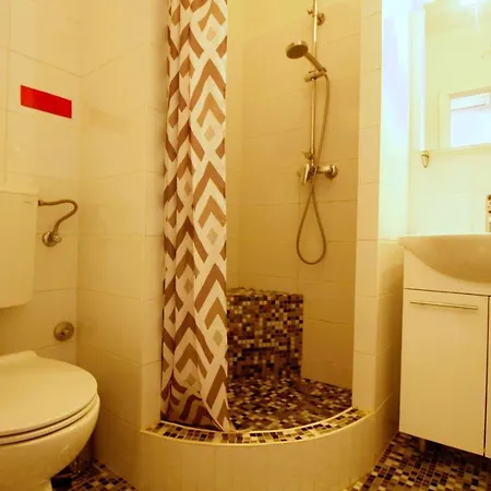 Korzo Rooms&apartments 3* Vis