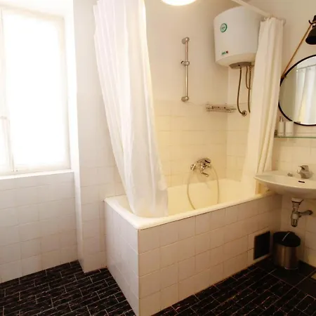 Korzo Rooms&apartments Pensjonat Vis