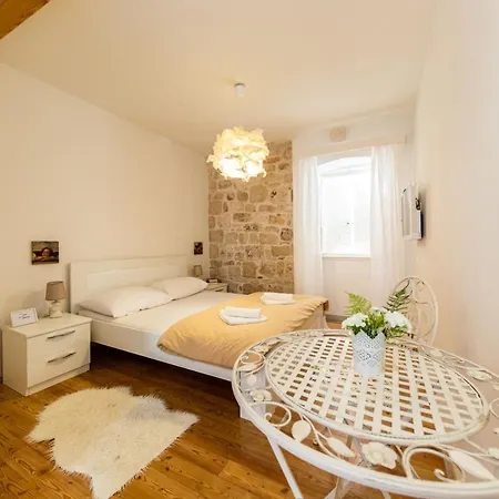 Korzo Rooms&apartments Pensjonat